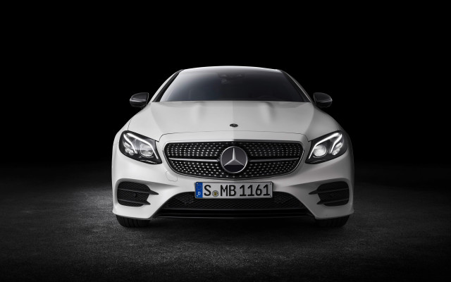 White mercedes benz digital rendering #3 free wallpaper for desktop - medium preview image