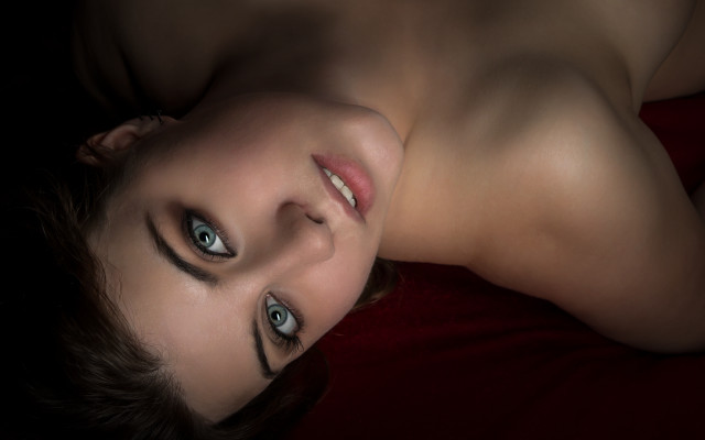 Blue eyes serious woman red free wallpaper for desktop - medium preview image