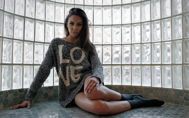 Woman tiltshift window sitting shoji free wallpaper for desktop - medium preview image