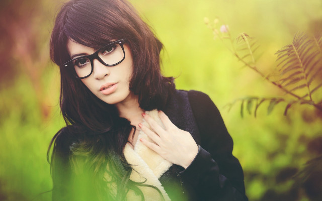 Woman glasses field portrait outdoors free wallpaper for desktop - medium preview image