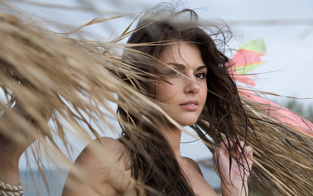 Woman longhair pinkumbrella serious artimpressionist free wallpaper for desktop - medium preview image