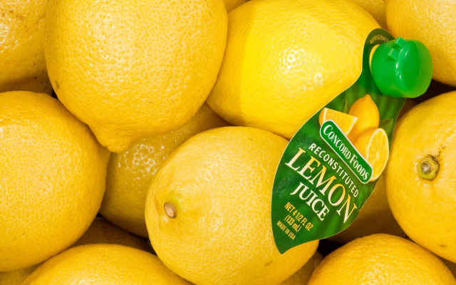Lemons green top squeezer still free wallpaper for desktop - medium preview image