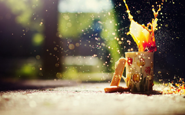 Coffee fire splash bokeh christmas free wallpaper for desktop - medium preview image