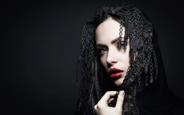Gothic egyptian woman veil lips free wallpaper for desktop - medium preview image