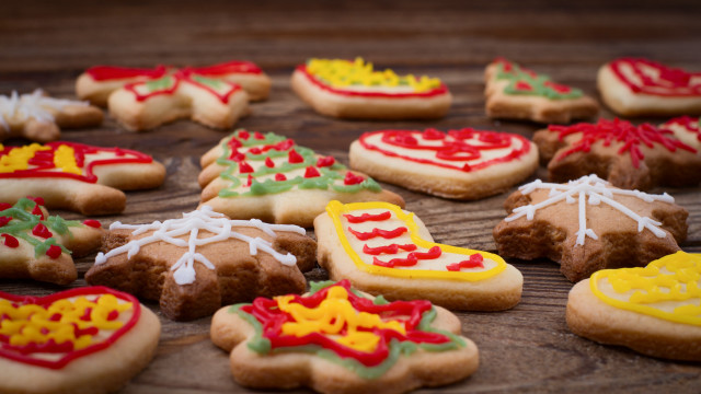 Decorated cookies food photography nohumans free wallpaper for desktop - medium preview image