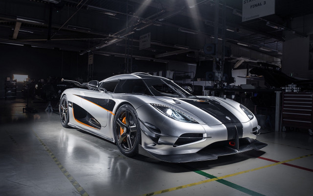 Silver cobra sports car garage free wallpaper for desktop - medium preview image