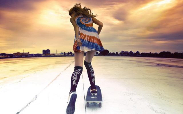 Woman beach skateboard sunset fashion free wallpaper for desktop - medium preview image