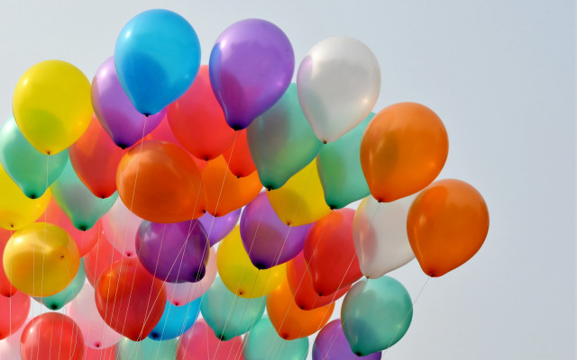 Balloons flying sky pastel cheerful free wallpaper for desktop - medium preview image