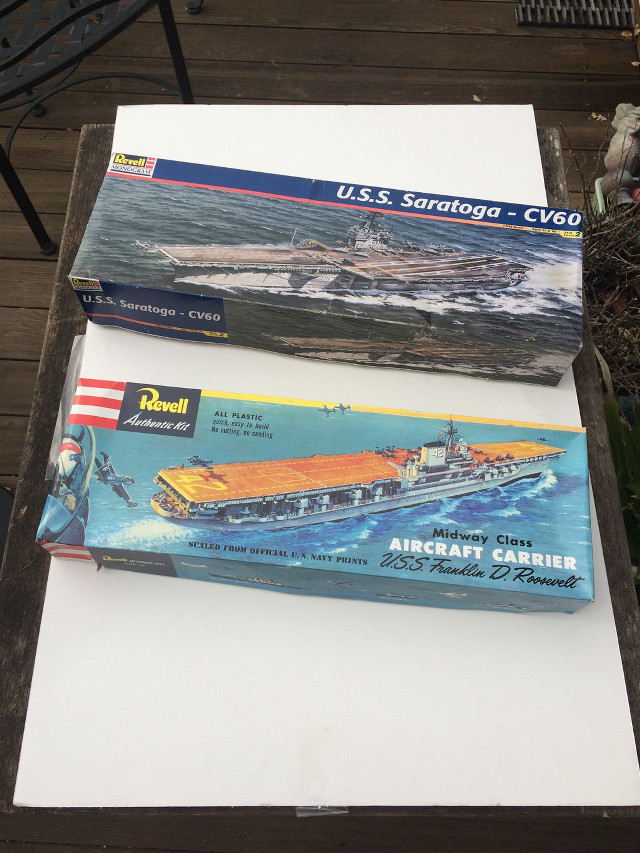 Model aircraft ships outdoor scene free wallpaper for mobile - medium preview image