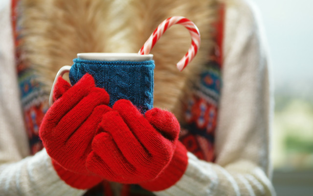 Person holding cup candycane red free wallpaper for desktop - medium preview image