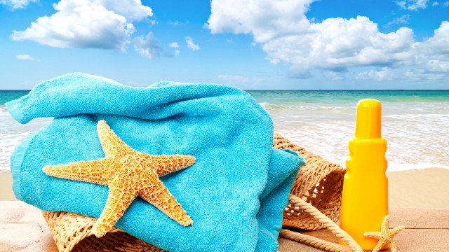 Starfish beach summer sky ocean free wallpaper for desktop - medium preview image