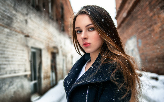 Snowy alleyway portrait elina karimova free wallpaper for desktop - medium preview image