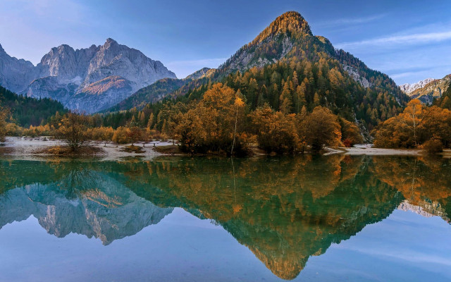 Mountain lake reflection forest sunset free wallpaper for desktop - medium preview image