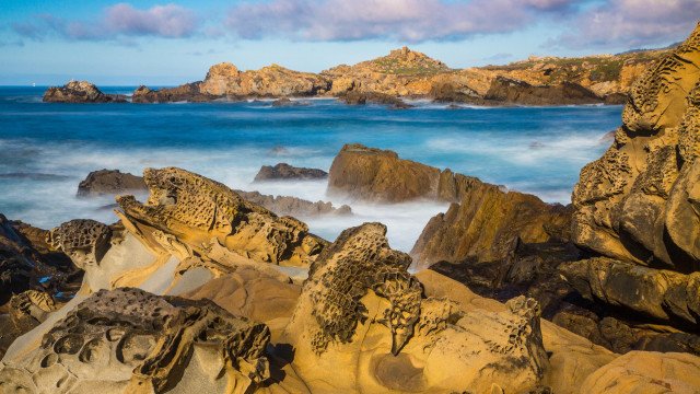 Rocky beach water bridge island free wallpaper for desktop - medium preview image