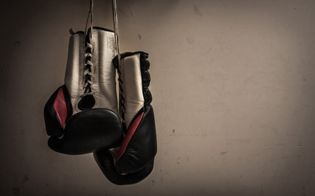 Boxing gloves hook wall dark free wallpaper for desktop - medium preview image