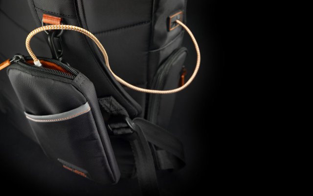 Black bag brown handle brown free wallpaper for desktop - medium preview image