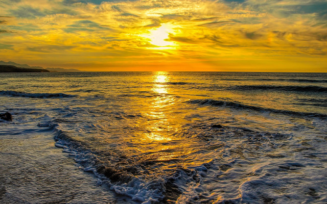 Sunset ocean waves beach swimmer free wallpaper for desktop - medium preview image