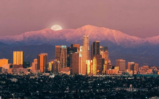 City mountains fullmoon pinksky purple free wallpaper for desktop - medium preview image