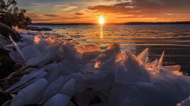 Sunset water ice trees clouds free wallpaper for desktop - medium preview image
