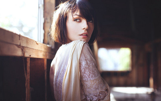 Anka zhuravleva woman white shirt free wallpaper for desktop - medium preview image