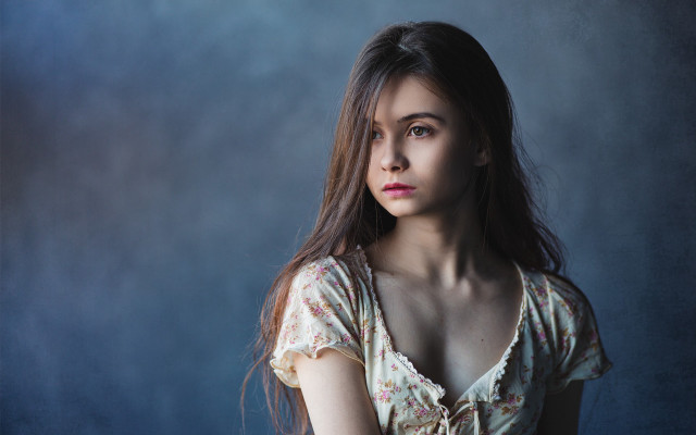 Elina karimova portrait blood floral free wallpaper for desktop - medium preview image