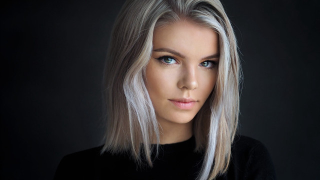 Blonde woman blue eyes black #8 free wallpaper for desktop - medium preview image