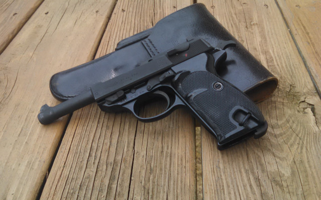 Gun wooden floor magazine dieselpunk free wallpaper for desktop - medium preview image