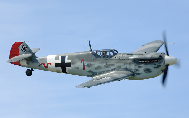 Small plane blue sky propeller free wallpaper for desktop - medium preview image