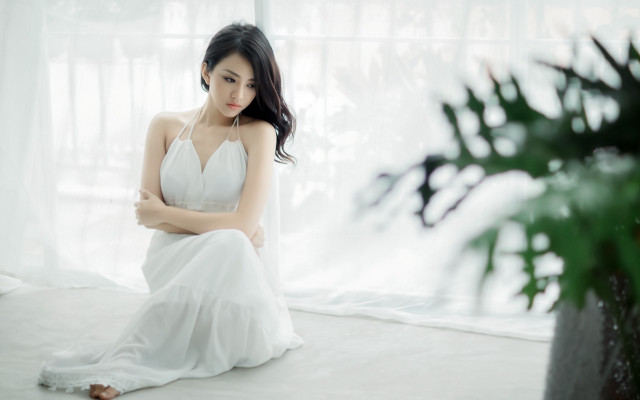 Woman white dress sitting plant #2 free wallpaper for desktop - medium preview image