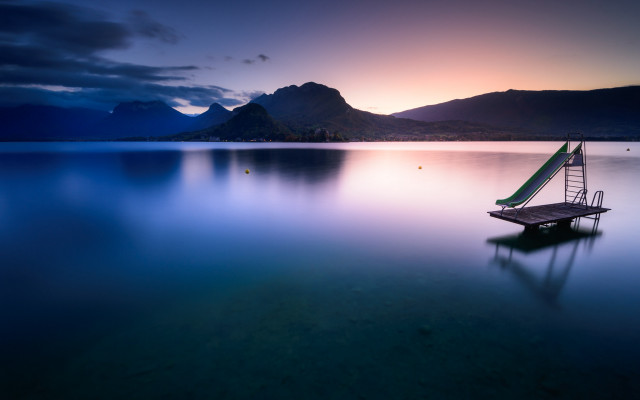 Lake sunset mountains boat ladder free wallpaper for desktop - medium preview image