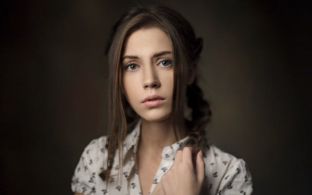 Woman braid dark room portrait free wallpaper for desktop - medium preview image