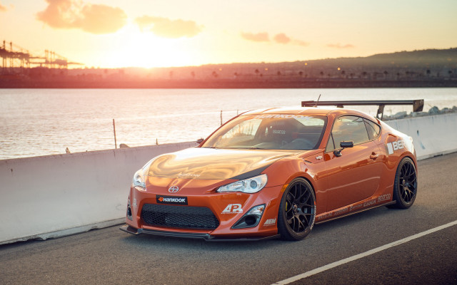 Car road ocean sunset beach free wallpaper for desktop - medium preview image