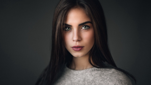 Eszter mattioni portrait long hair #4 free wallpaper for desktop - medium preview image