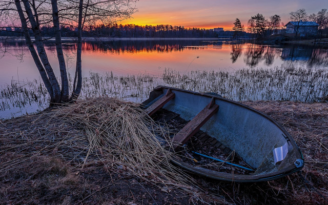 Boat lake sunset grass building free wallpaper for desktop - medium preview image