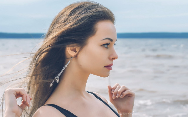 Woman beach ocean blue sky #3 free wallpaper for desktop - medium preview image