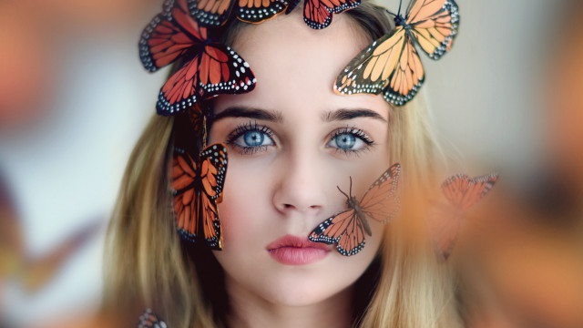 Butterfly portrait fairy blurry blue free wallpaper for desktop - medium preview image