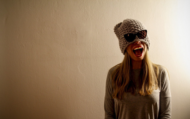 Woman knitted hat sunglasses silly free wallpaper for desktop - medium preview image