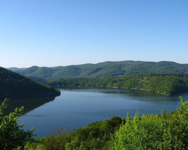 Lake mountains trees sunny day #2 free wallpaper for desktop - medium preview image