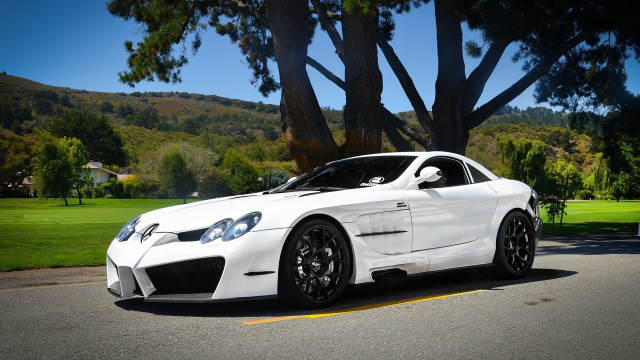White sports car road tree free wallpaper for desktop - medium preview image