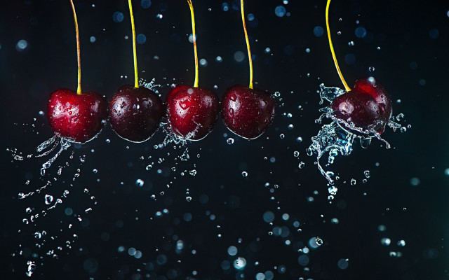 Cherry water droplets splash macro free wallpaper for desktop - medium preview image