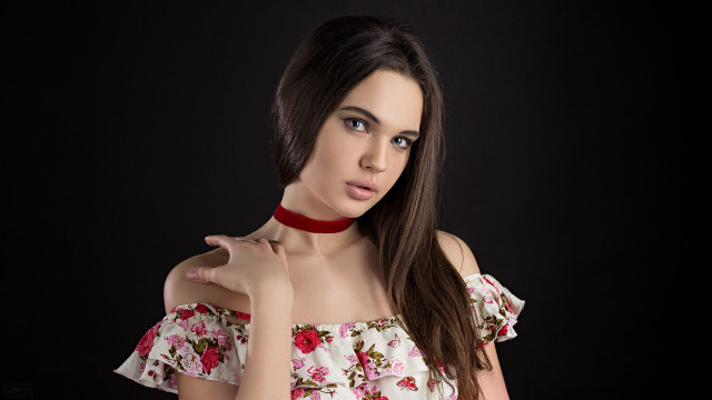 Woman floral dress choker portrait free wallpaper for desktop - medium preview image