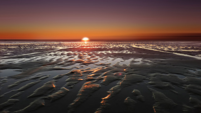 Sunset beach reflection clouds ocean free wallpaper for desktop - medium preview image