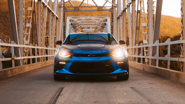 Blue cobra sports car bridge free wallpaper for desktop - medium preview image