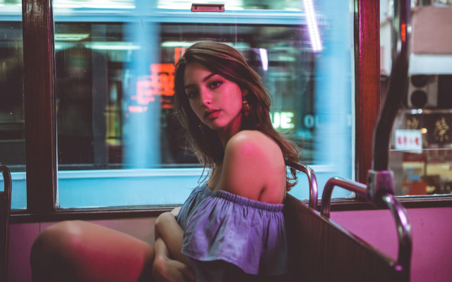 Woman bus window city rain free wallpaper for desktop - medium preview image