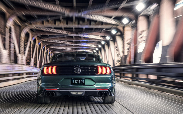 Car tunnel lights motorvehicle motionblur free wallpaper for desktop - medium preview image