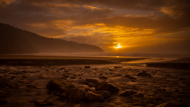 Sunset rocky beach mountain water #3 free wallpaper for desktop - medium preview image