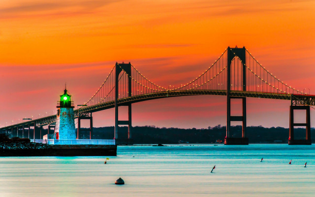 Bridge lighthouse dusk redsky cityscape free wallpaper for desktop - medium preview image