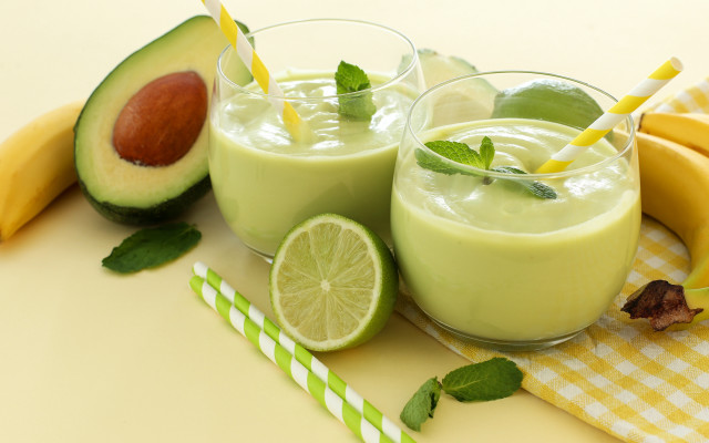 Green smoothie banana lime leaf free wallpaper for desktop - medium preview image