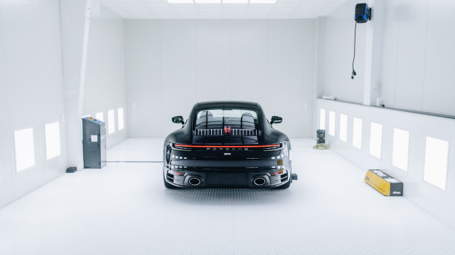 Black car white room yellow free wallpaper for desktop - medium preview image