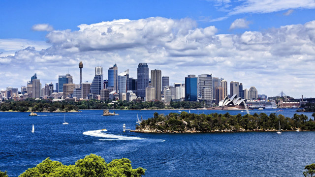 City skyline boat sailboat australian free wallpaper for desktop - medium preview image